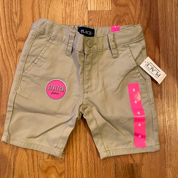 The Children’s Place Khaki Uniform Shorts - Picture 1 of 4